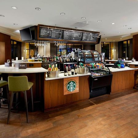 ホテル コートヤード サン アントニオ シックス フラッグス® アット ザ リム サンアントニオ エクステリア 写真